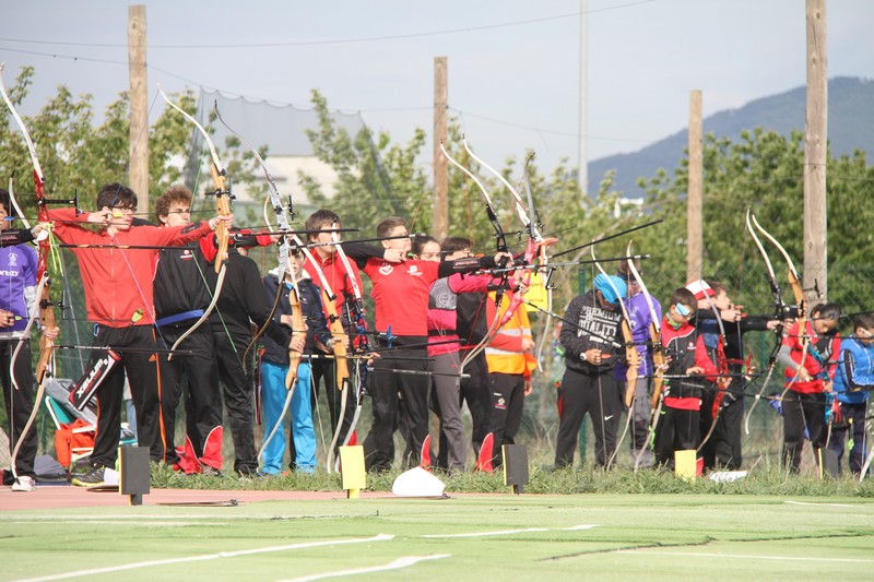 Las espadas contin&uacute;an en todo lo alto tras la tercera de Juegos Deportivos